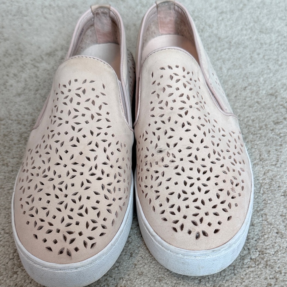 Vionic Women's Blush Perforated Slip-On Sneakers - Picture 3 of 4